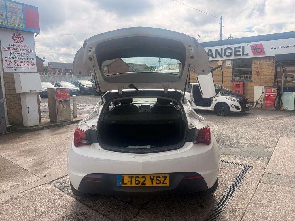 Vauxhall Astra GTC Hatchback White #9