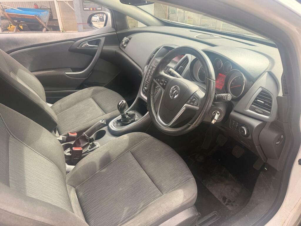 Vauxhall Astra GTC Hatchback White #12