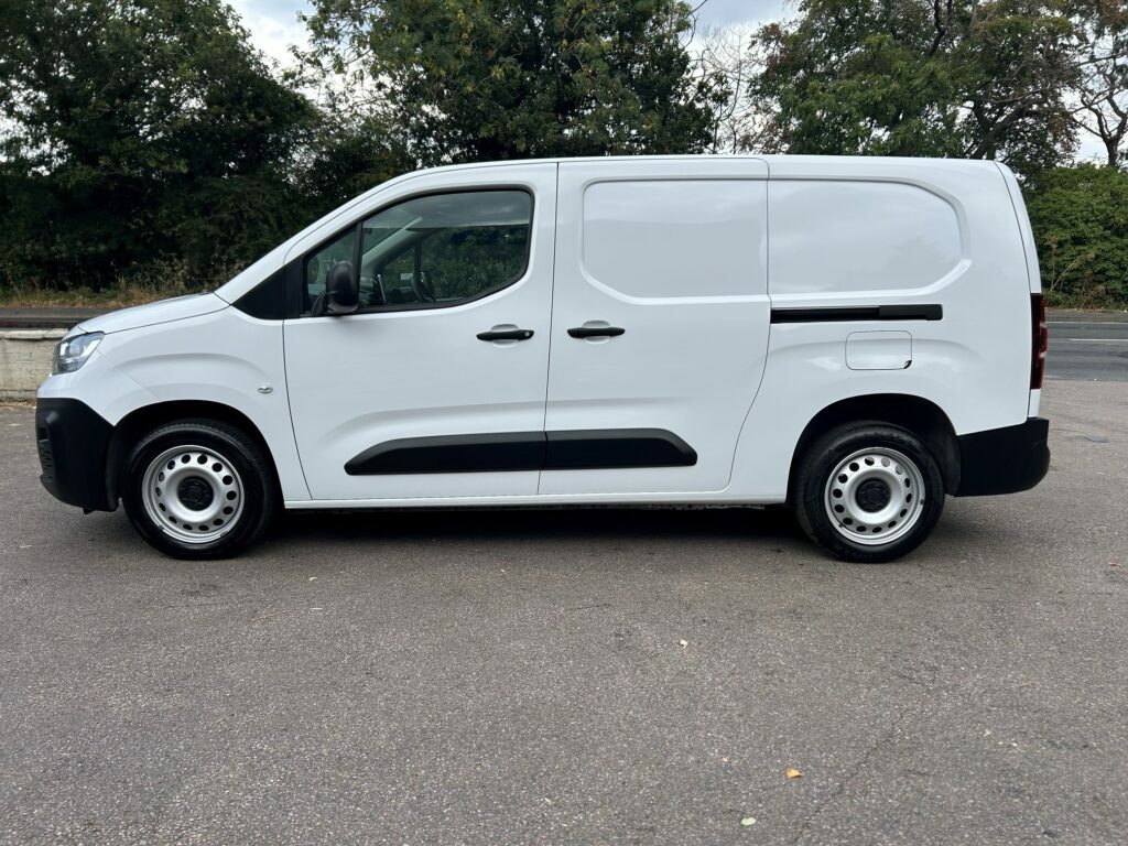 Fiat Doblo Maxi 1.5L L2 Crew Van 