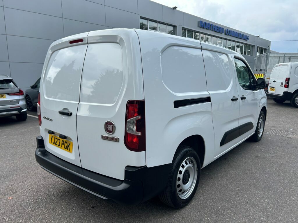 Fiat Doblo 1.4 8V Active Red #2