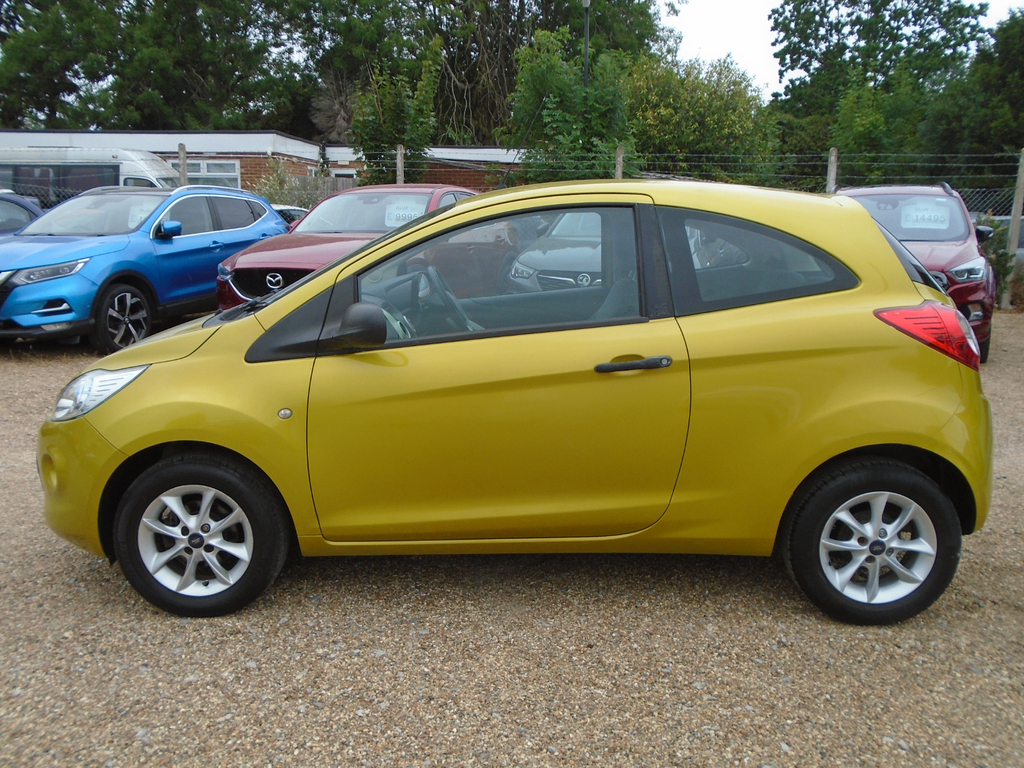 Ford KA 1.2 Studio Connect Hatchback Eur  #6