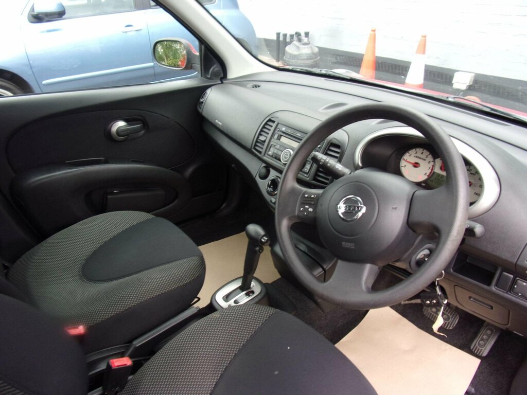 Nissan Micra Micra Acenta Blue #11