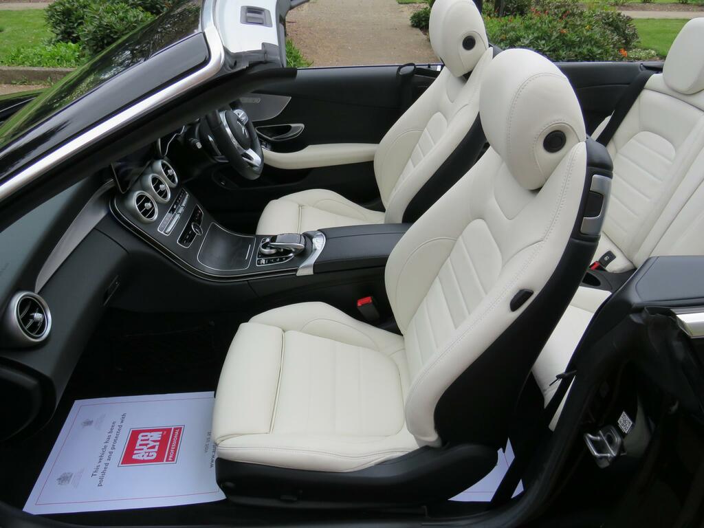 Mercedes-Benz C Class Hatchback Black #3