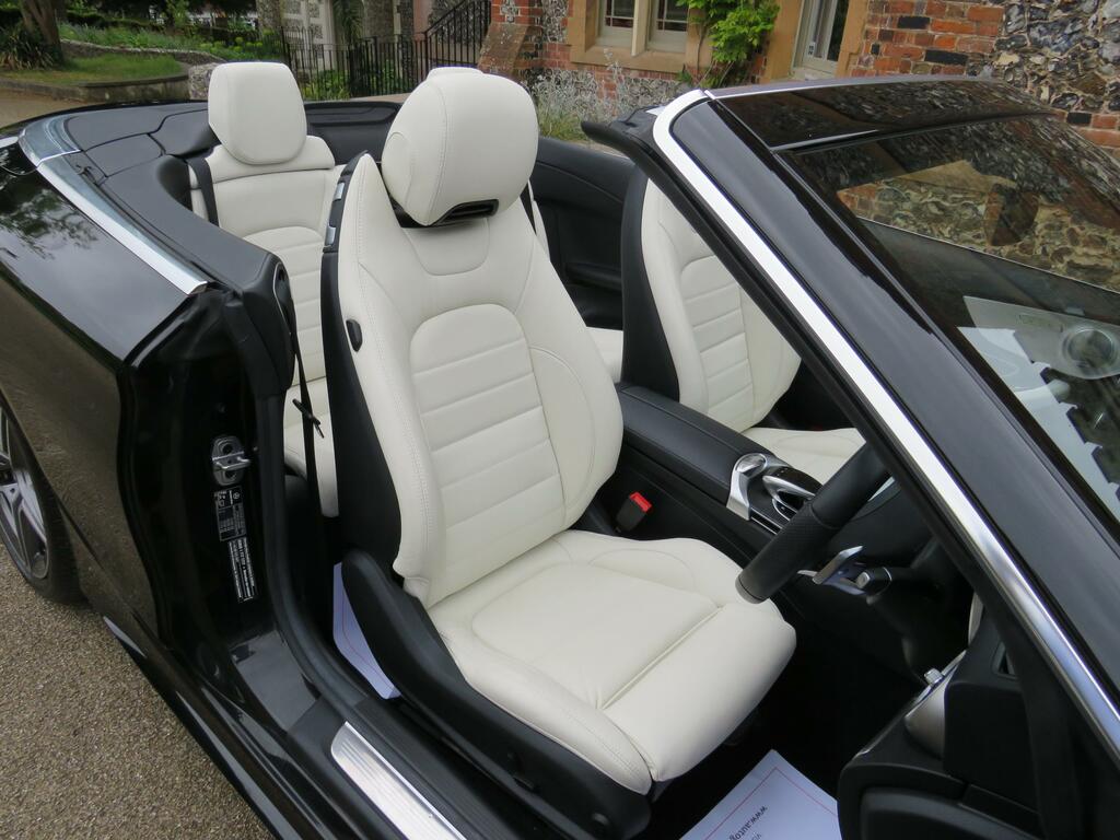 Mercedes-Benz C Class Hatchback Black #7
