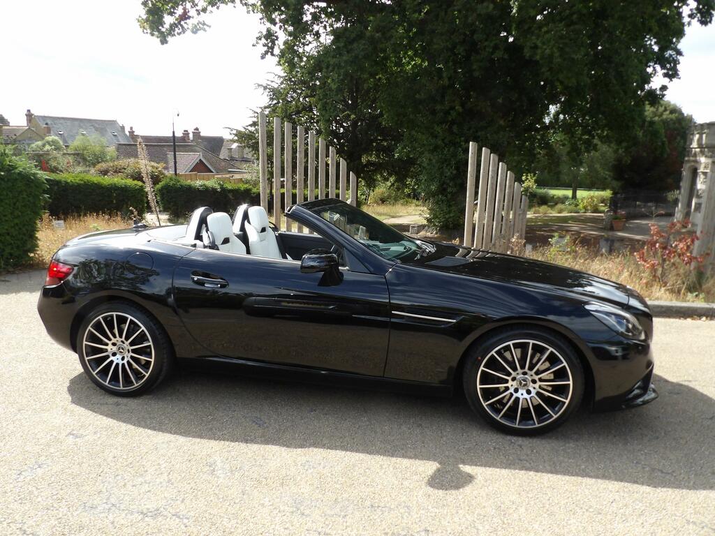 Mercedes-Benz SLC Amg Line Black #23