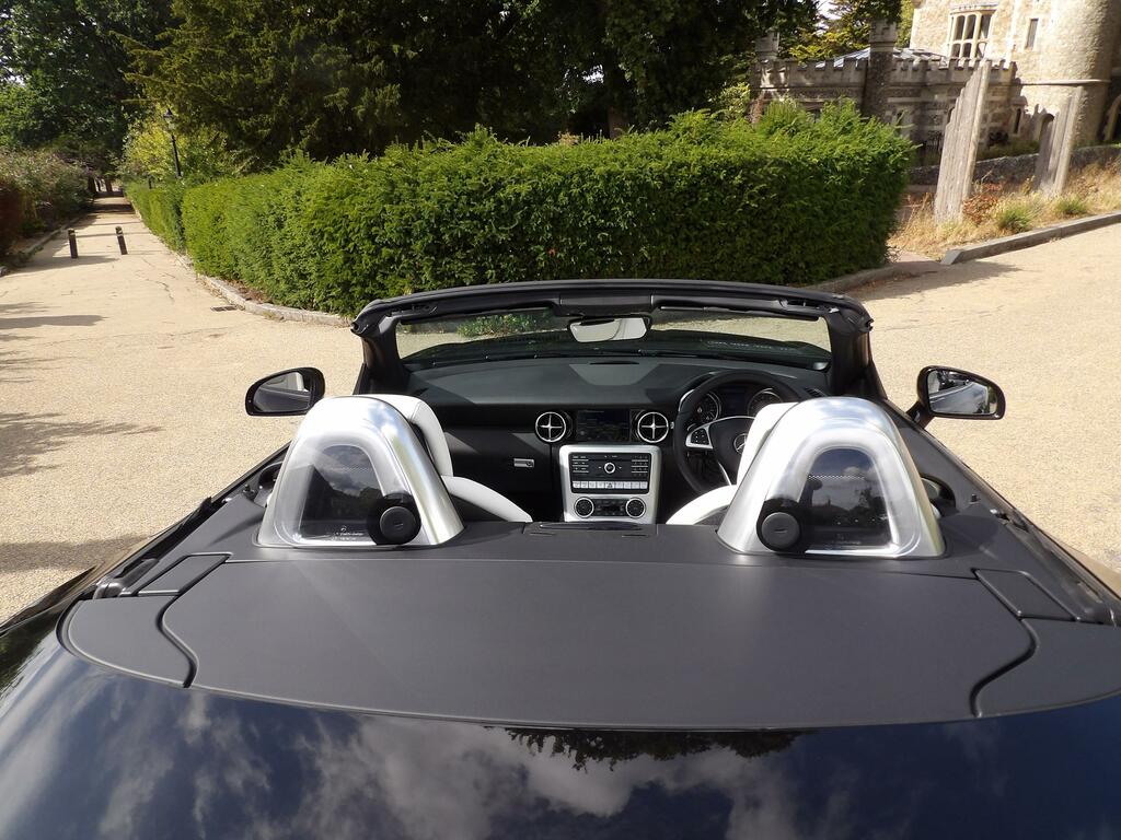 Mercedes-Benz SLC Amg Line Black #21