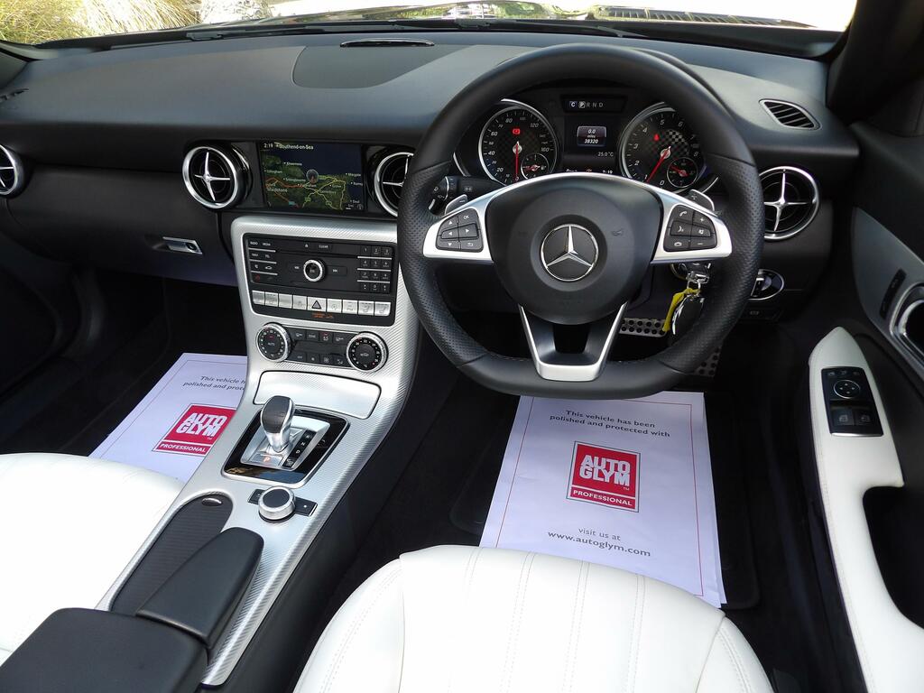 Mercedes-Benz SLC Amg Line Black #8