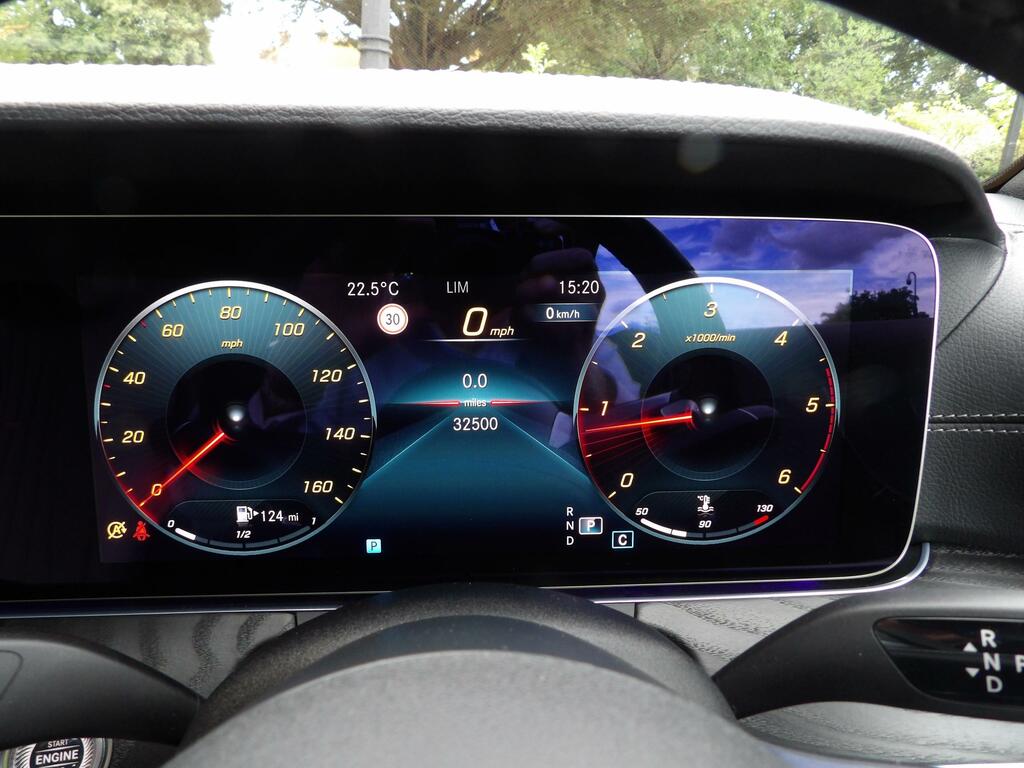 Mercedes-Benz E Class E 220 Amg Line Premium D Black #32