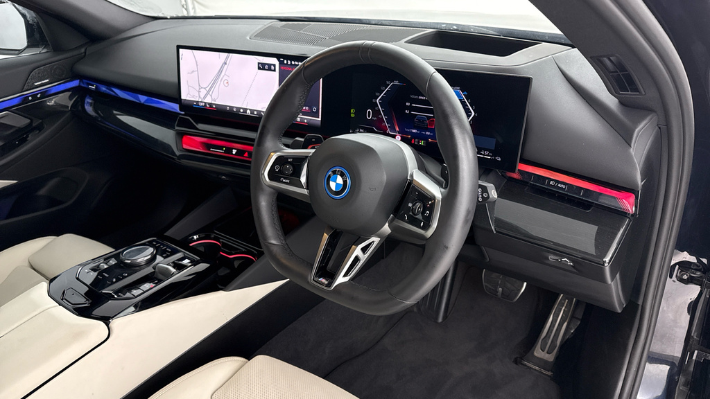 BMW 5 Series 530E M Sport Touring #6