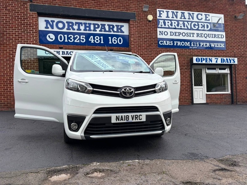 Toyota PROACE 2.0D Long Panel White #10