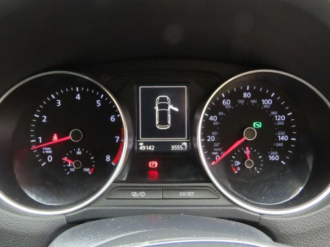 Volkswagen Polo Hatchback White #7