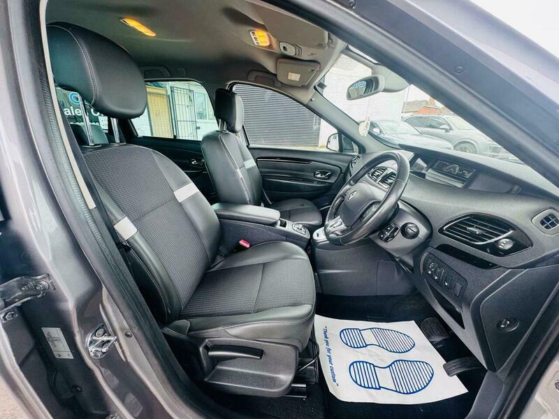Renault Grand Scenic Dynamique Tomtom Blue #10