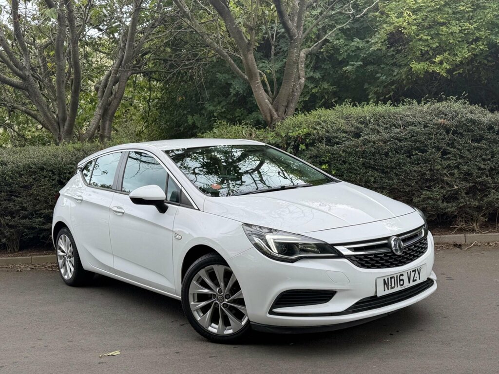 Vauxhall Astra 1.0L Sri Nav Ecoflex Ss 104 Bhp Red #2