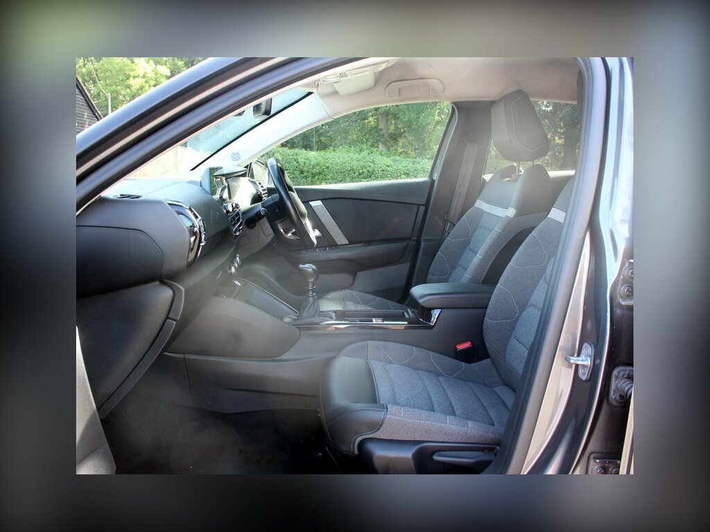 Citroen C4 1.2 Puretech C-series Edition Hatchback BL22UNH Grey #2