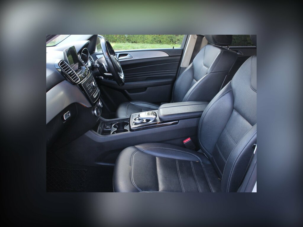 Mercedes-Benz GLE Class 2.1 Gle250d Amg Line Suv G-tronic 4Mati Silver #6