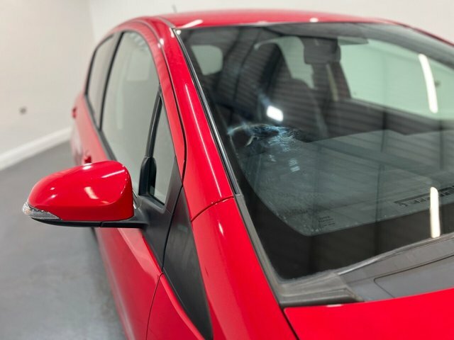 Toyota Yaris 1.33 Dual Vvt-i Sr Hatchback Eur Red #4