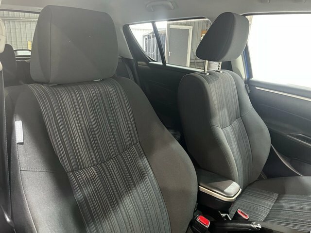 Suzuki Swift Hatchback Grey #10