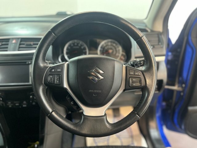 Suzuki Swift Hatchback Grey #17