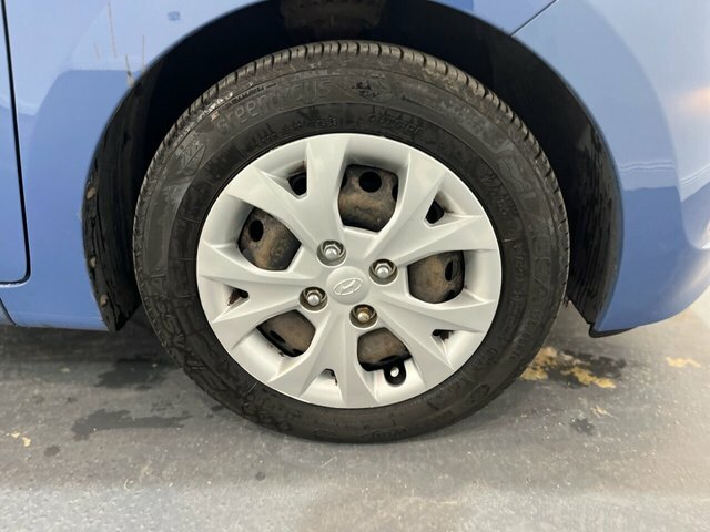 Hyundai I10 Se Blue #7