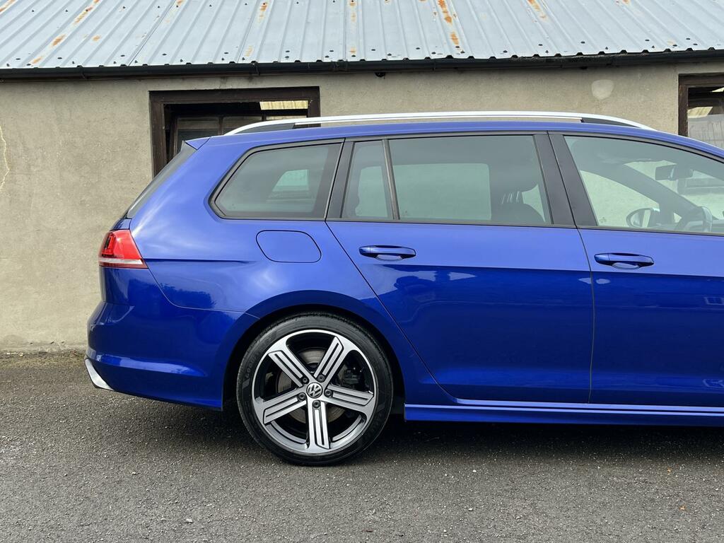 Volkswagen Golf R Blue #4