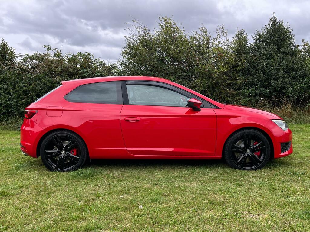 Seat Leon Cupra Red #2