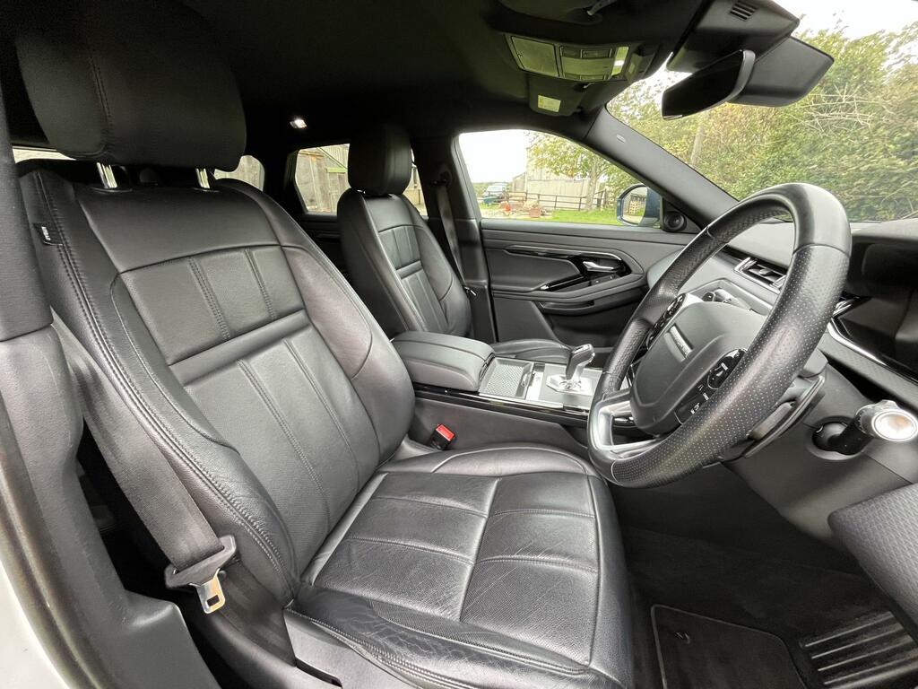 Land Rover Range Rover Evoque 2.0 D150 R-dynamic 2Wd White #2