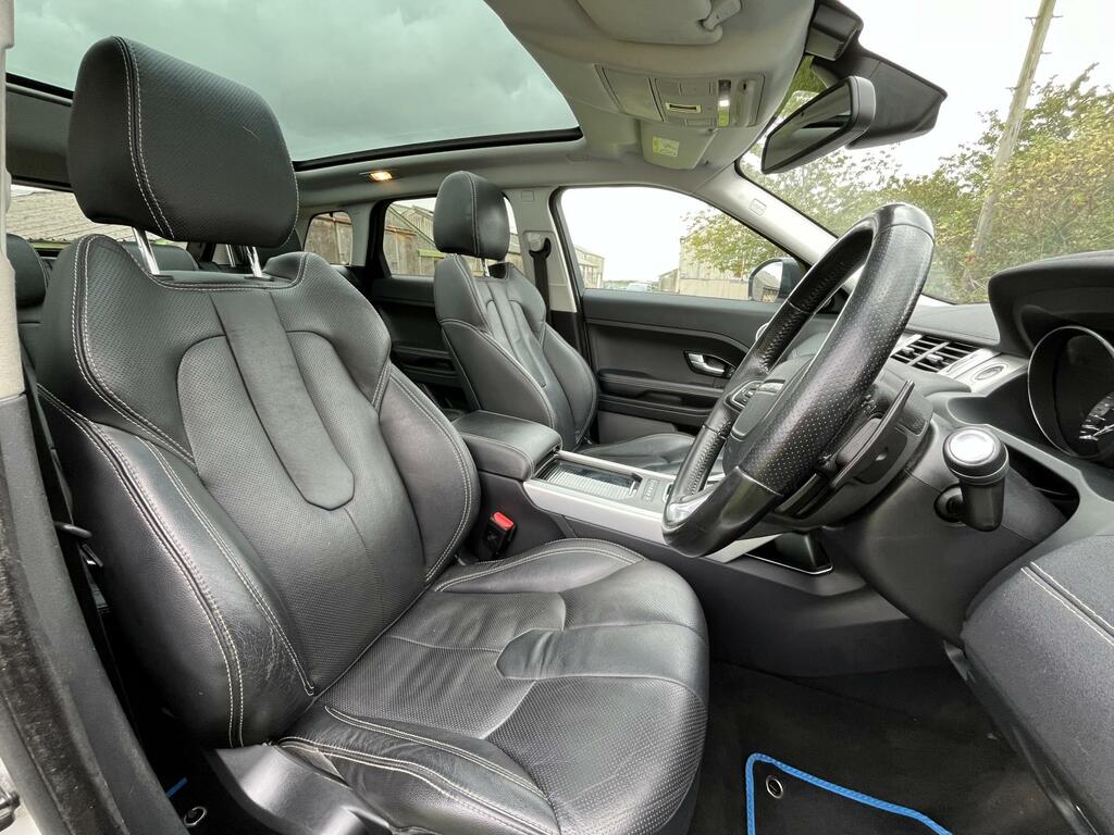 Land Rover Range Rover Evoque Dynamic White #2