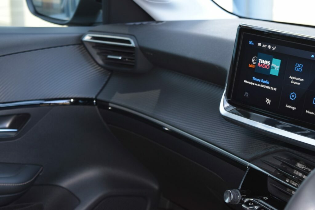 Peugeot 208 Active Grey #15