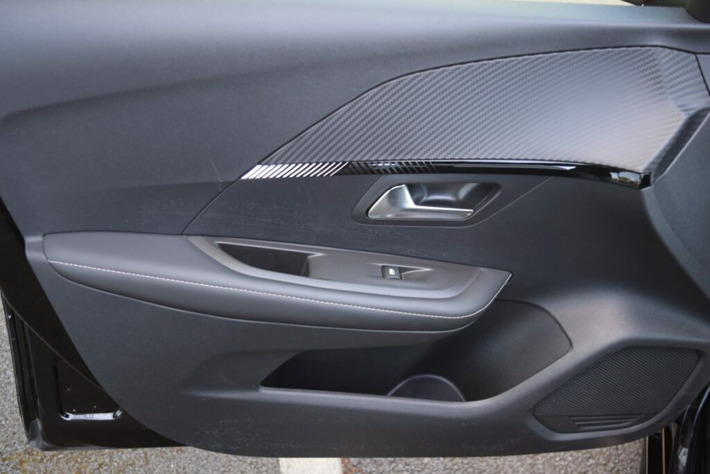 Peugeot 208 Active Grey #47