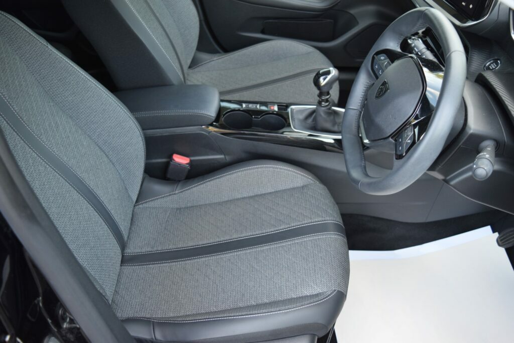 Peugeot 208 Active Grey #10