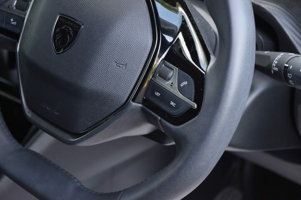 Peugeot 208 Active Grey #20