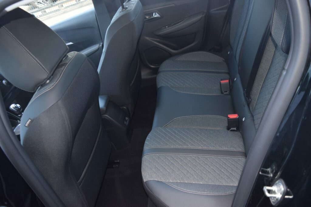 Peugeot 208 Active Grey #13