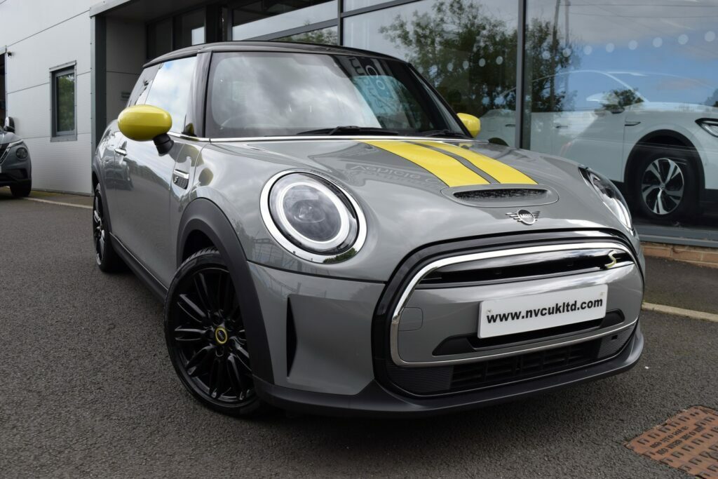 Mini Hatch S 135Kw 32.6Kwh L2 Grey
