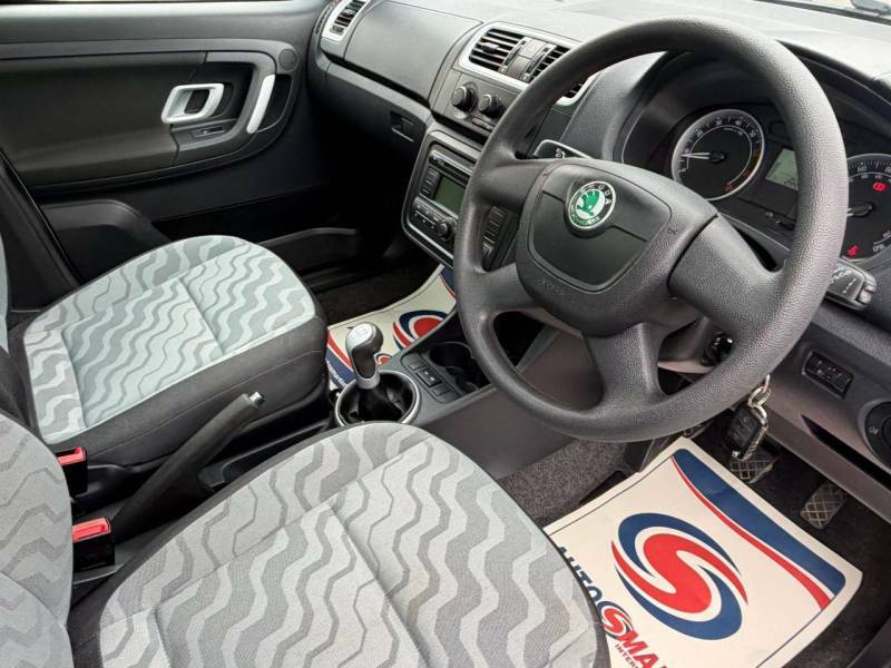 Skoda Roomster With 3 Months White #11