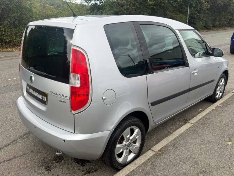 Skoda Roomster With 3 Months White #5