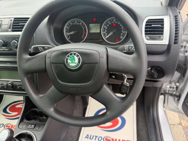 Skoda Roomster With 3 Months White #18