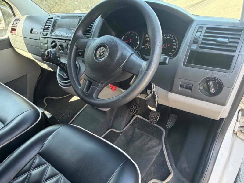 Volkswagen Transporter Mpv Black #9