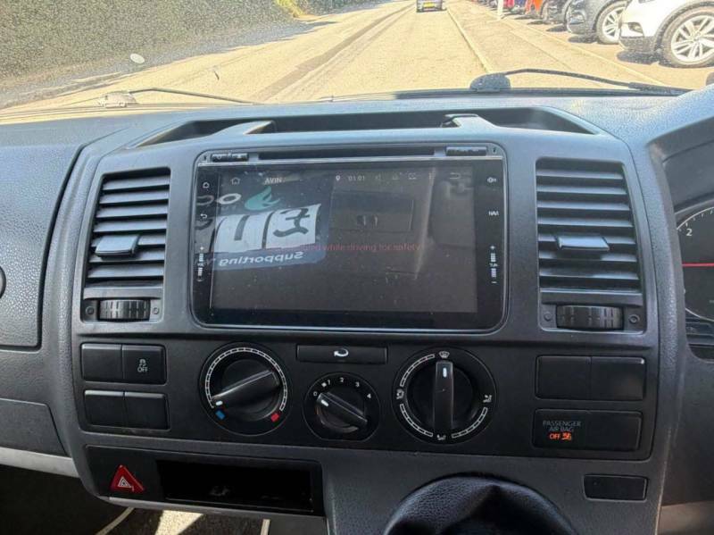 Volkswagen Transporter Mpv Black #20