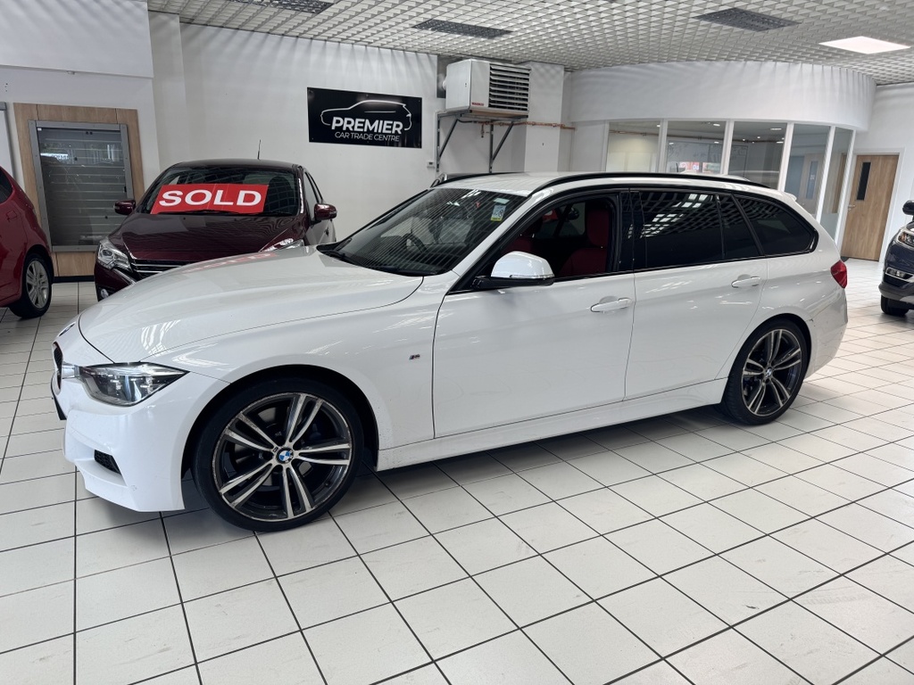 BMW 3 Series 320D M Sport DG16YBY White #2