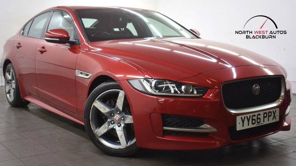 Jaguar XE 2.0D R-sport Euro 6 Ss Red