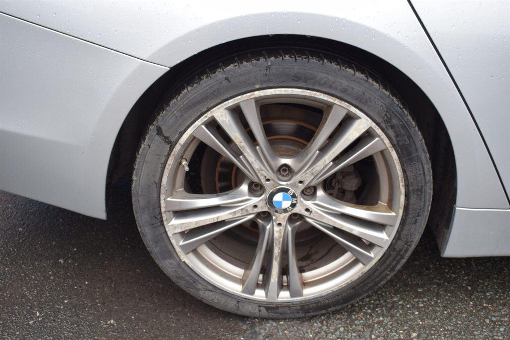 BMW 4 Series 2017 17 M4 Black #18