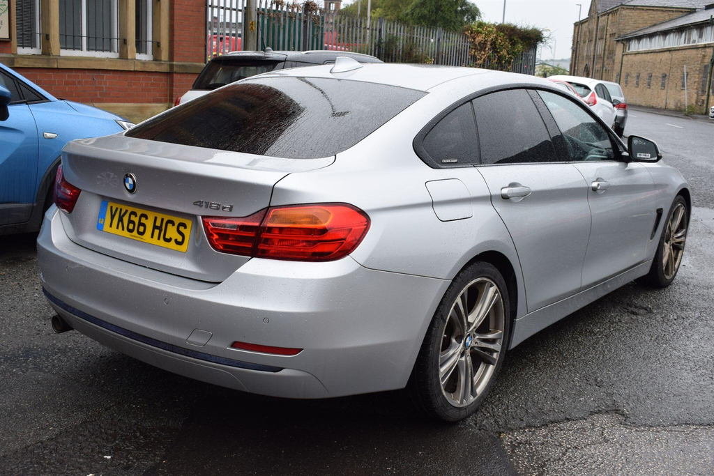 BMW 4 Series 2017 17 M4 Black #17