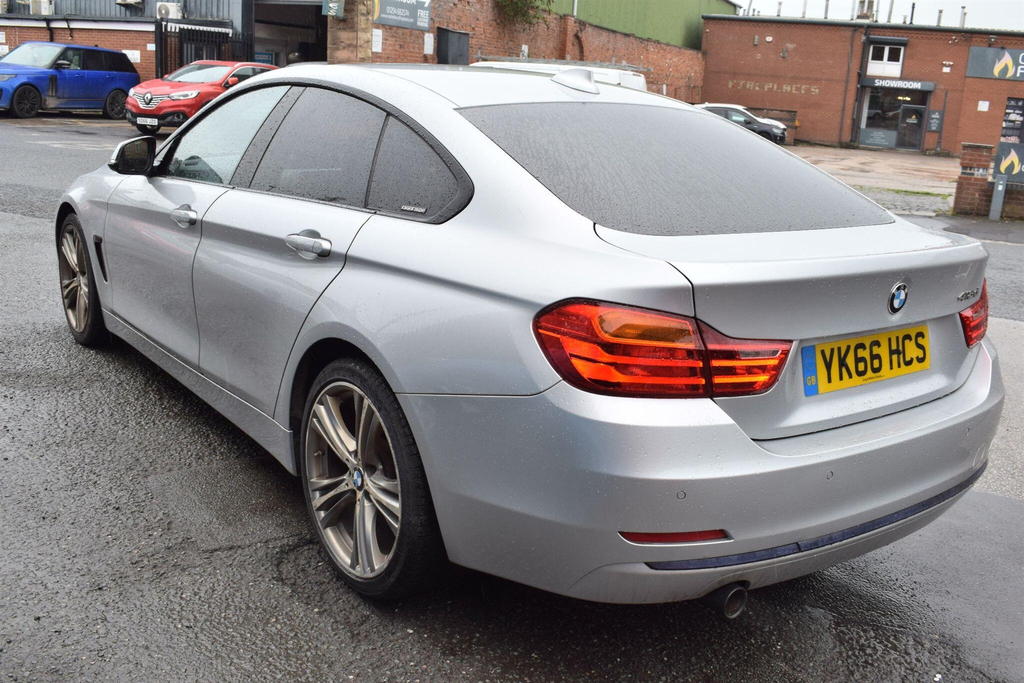 BMW 4 Series 2017 17 M4 Black #9