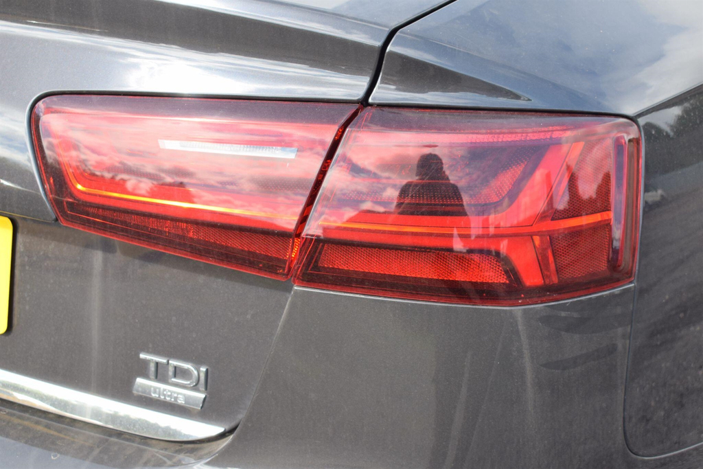 Audi A6 Saloon 2L S Line Red #12