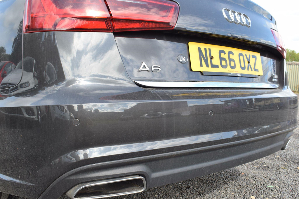Audi A6 Saloon 2L S Line Red #10