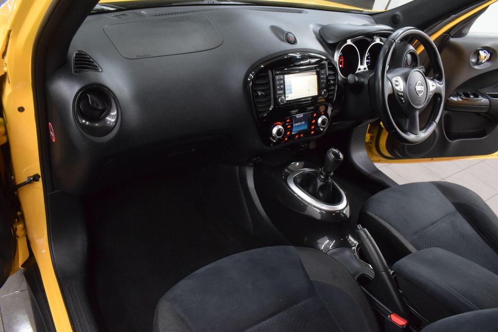 Nissan Juke 1.6 Acenta White #41