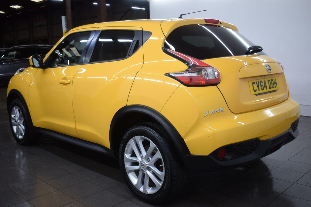 Nissan Juke 1.6 Acenta White #21