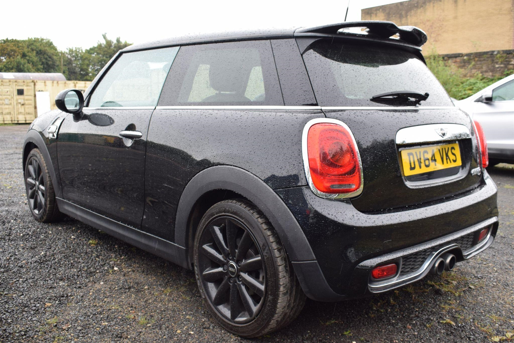 Mini Hatch 1.5 Cooper Hatchback 136 Ps Chili White #15