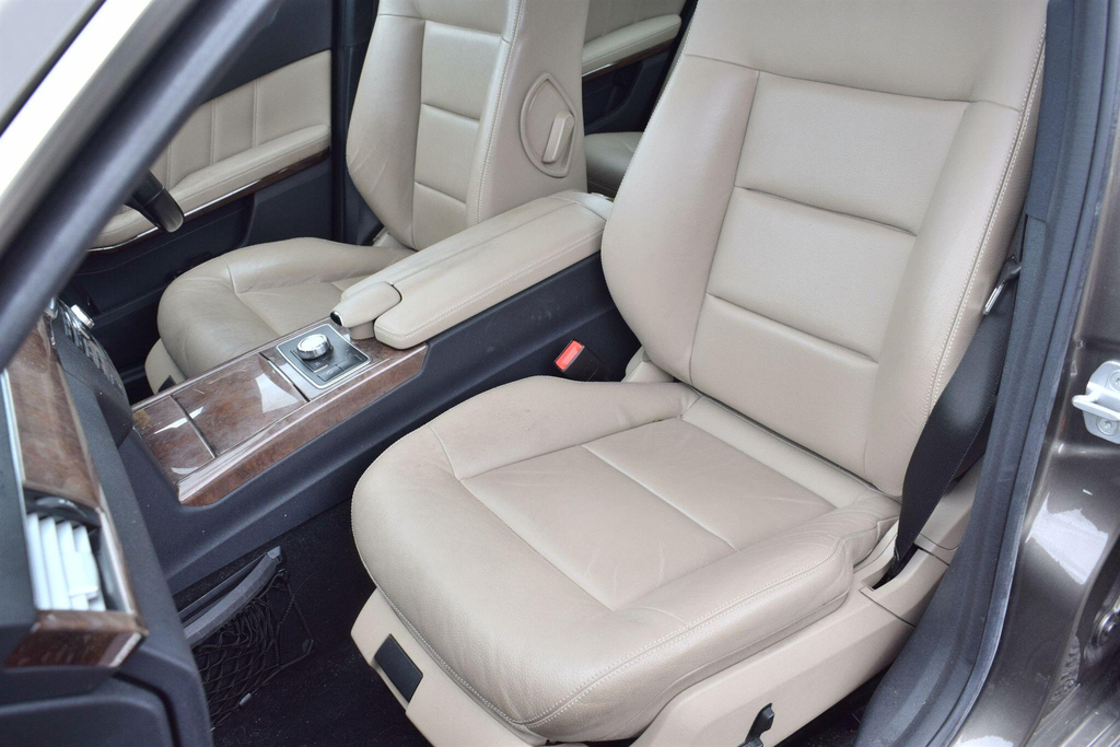 Mercedes-Benz E Class 2.1 E220 Cdi Blueefficiency Sport 170 Bhp White #16
