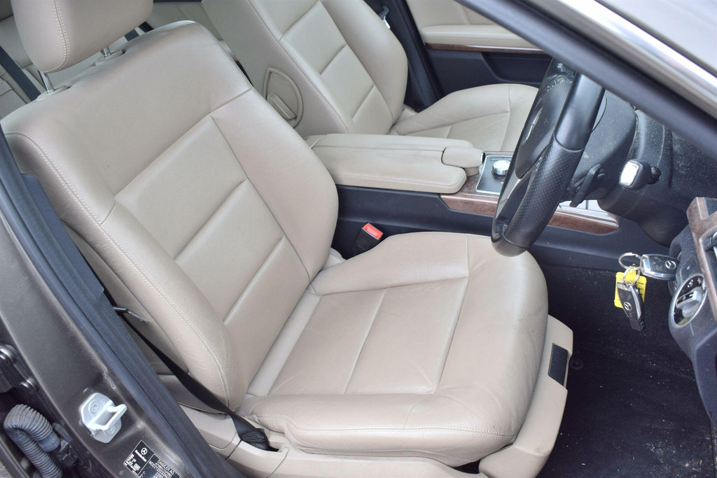 Mercedes-Benz E Class 2.1 E220 Cdi Blueefficiency Sport 170 Bhp White #11